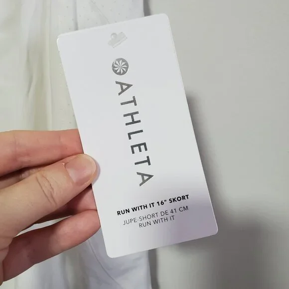 ATHLETA NWT Run With It 16" Skort Skirt Lined Tennis Golf White Women's Small - Picture 10 of 16